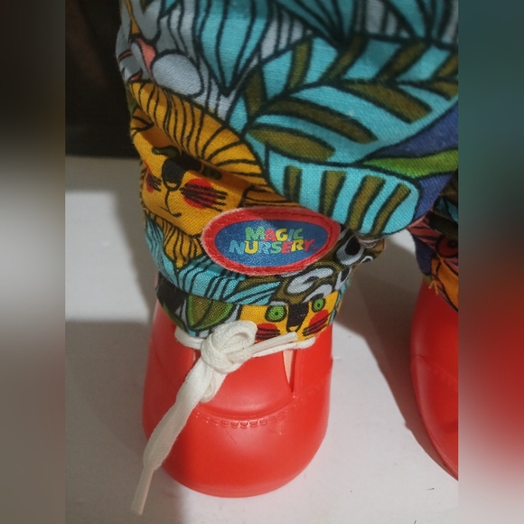 Vintage 1989 Mattel Magic Nursery 14" Doll - Picture 3 of 12